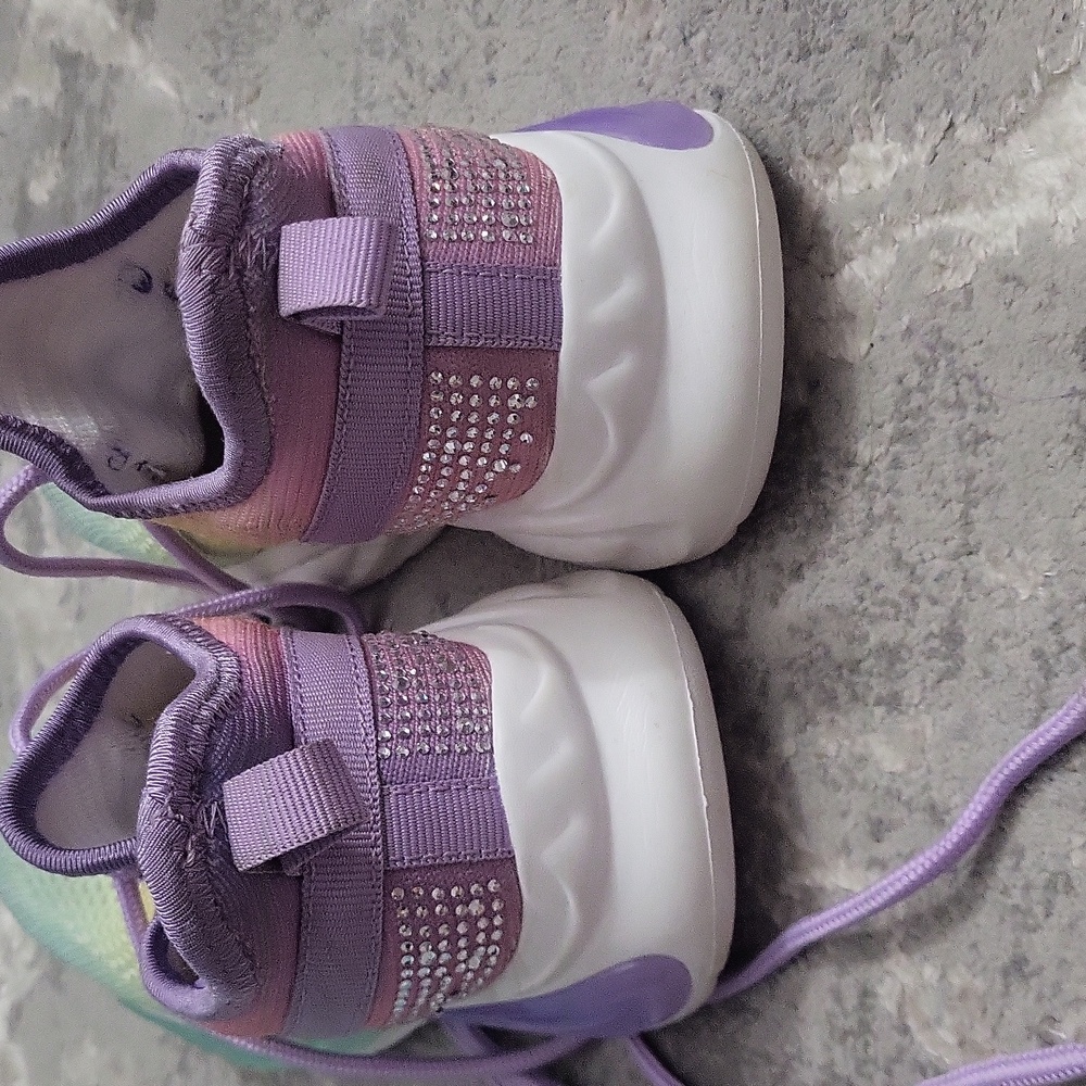 Colorful Gradient Sneakers - Picture 2 of 4